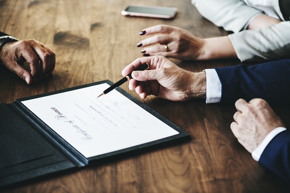 Les problèmes de communication comme déclencheur de l'infidélité